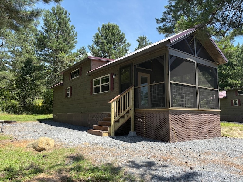 Cindy Bear™-Villa Cabin-1