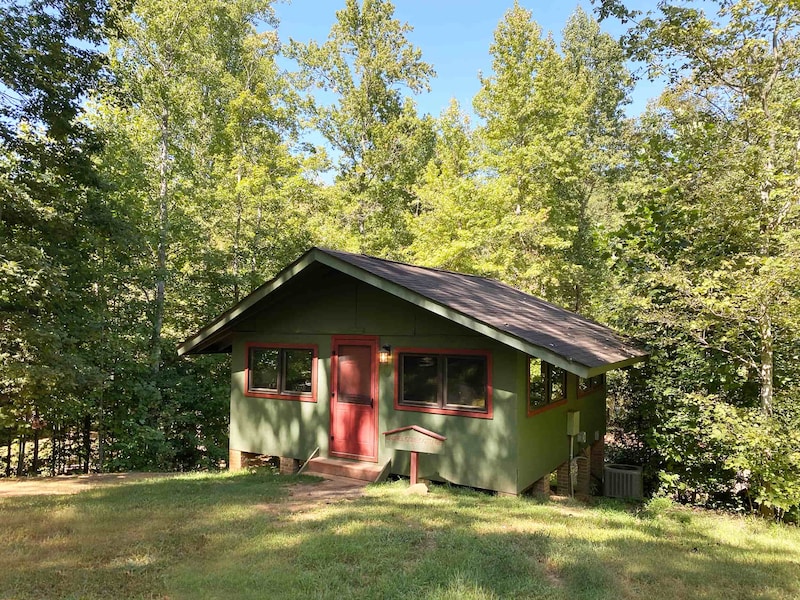 Laurel Cove Cottage-1