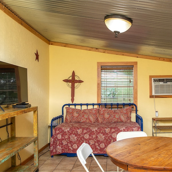 Cowboy Cottage-7