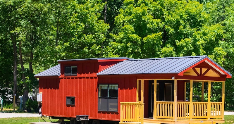 Meadow Haven Cabin-1