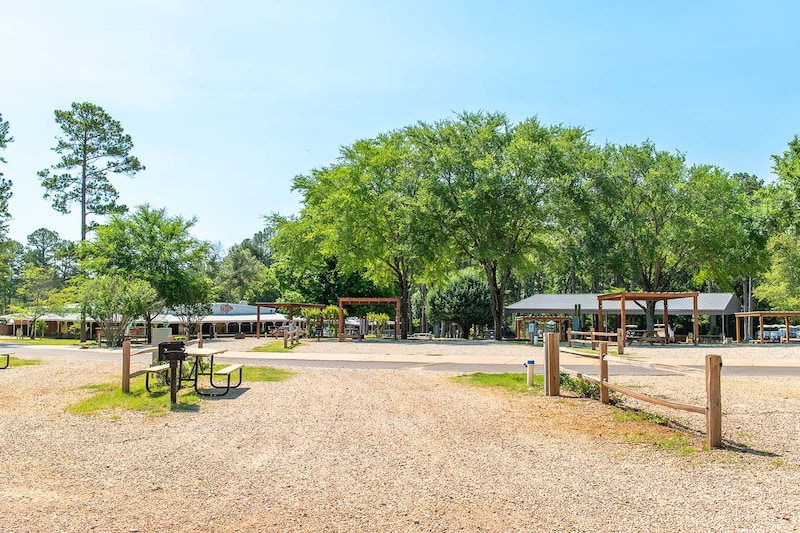 Premium Pull-Thru RV Site-5