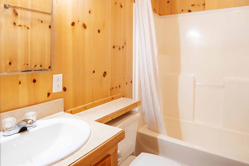 Bubbly Premium Cottage-4