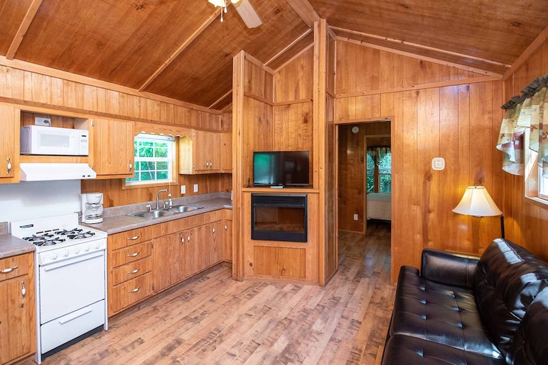 Ranger Smith™ Cabin-8
