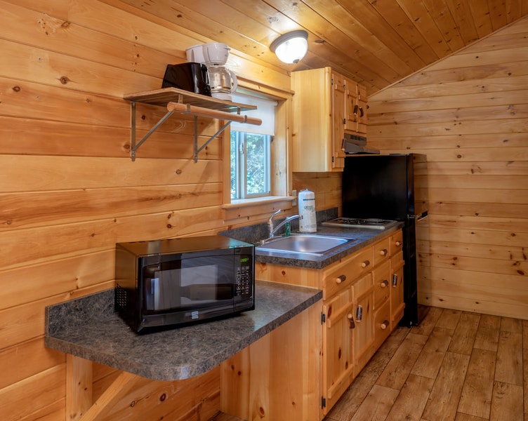 Comfort Cabin-9
