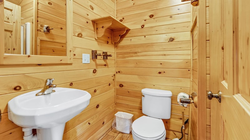 Cozy Cabin-4