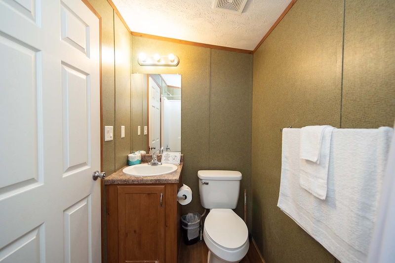 2-Bedroom Cabin-3