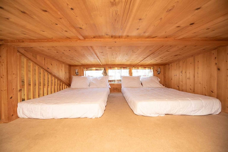 Yogi Bear™ Waterfront Cabin-5
