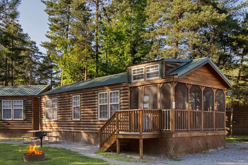 Premium Cabin 2 Bedroom (w/ Loft)-1