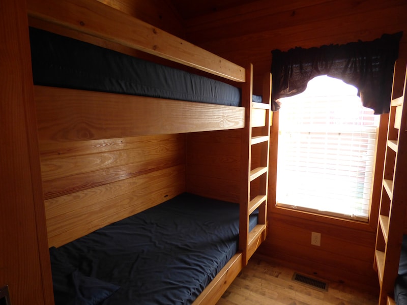 Yogi Bear™ Cottage-11