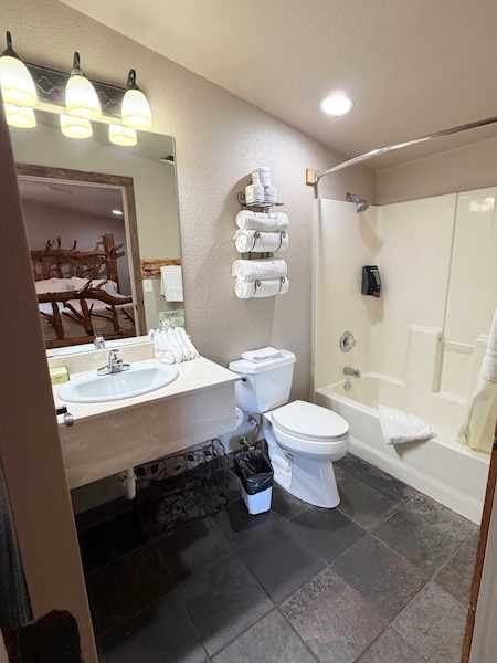 Bunk House 1 King with Bunk Suite #1-3