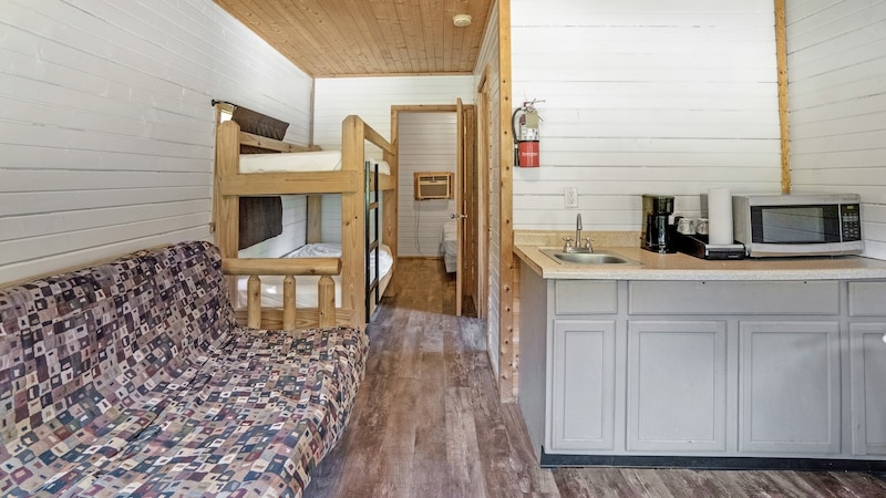 White Pine Cabin-4