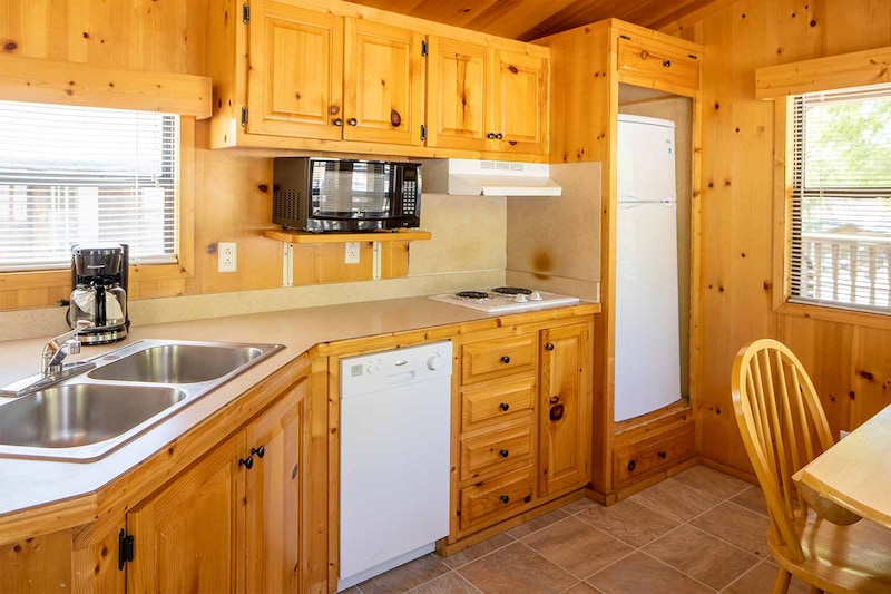 Bubbly Premium Cottage-11