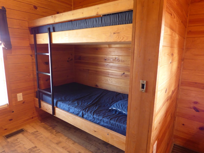 Yogi Bear™ Cottage-12