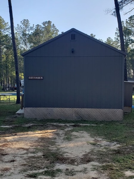 Cottage 4-2