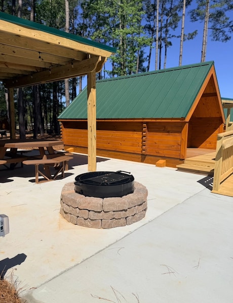 Hideaway Pod ADA-5