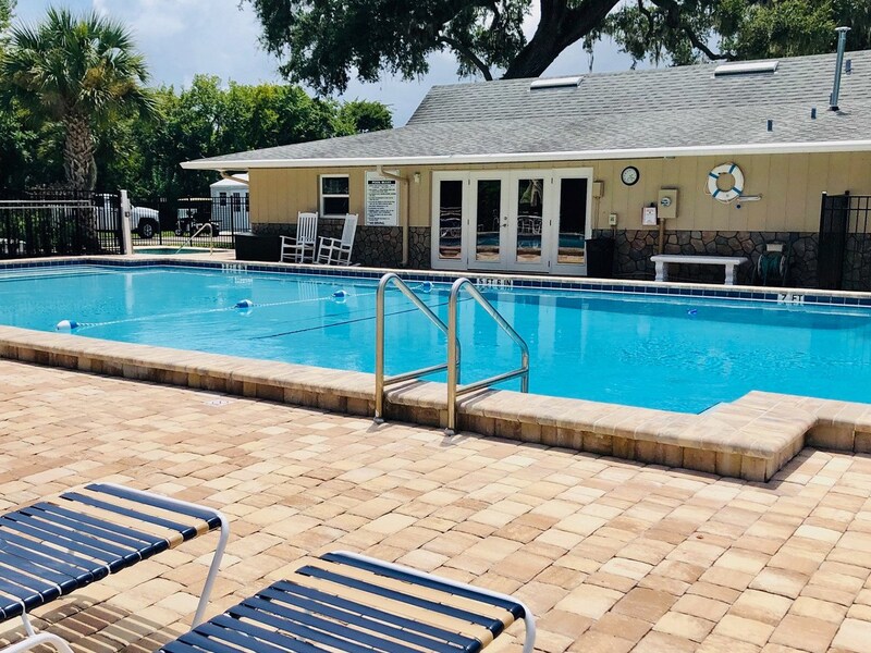 Manufactured Homes in South Daytona, Florida Candlelight Manor