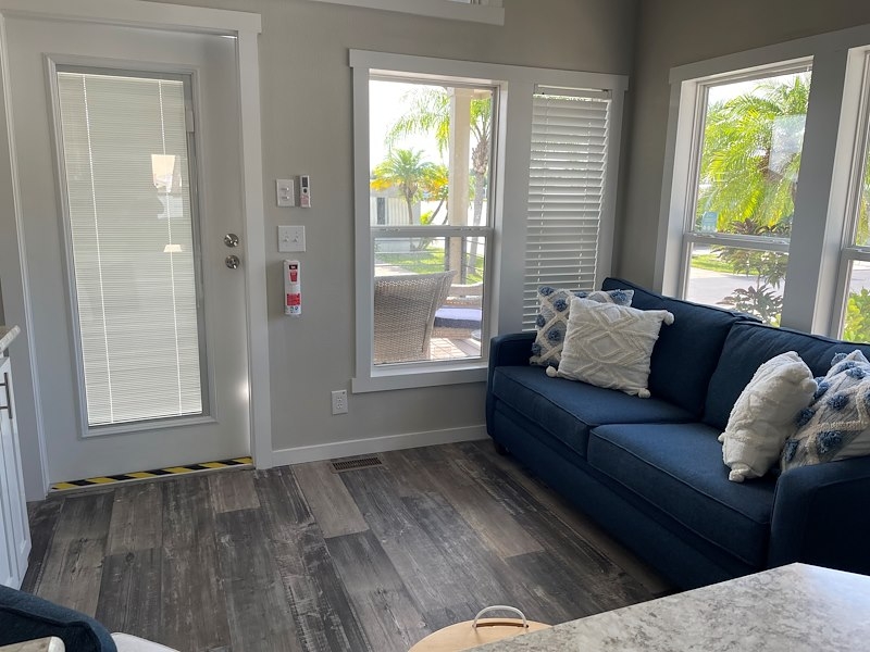 Vacation Home Sales LSM Lake San Marino 1000 Wiggins Pass Rd 364