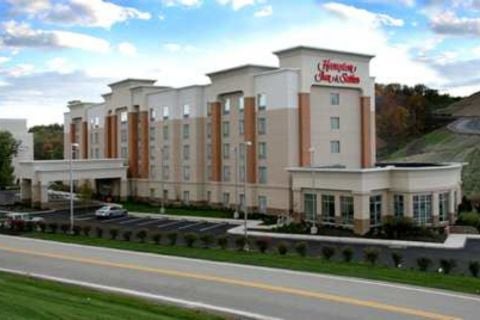 Historic Chicago Motor Club Building Opens as Hampton Inn after Multi-Million Dollar Renovation