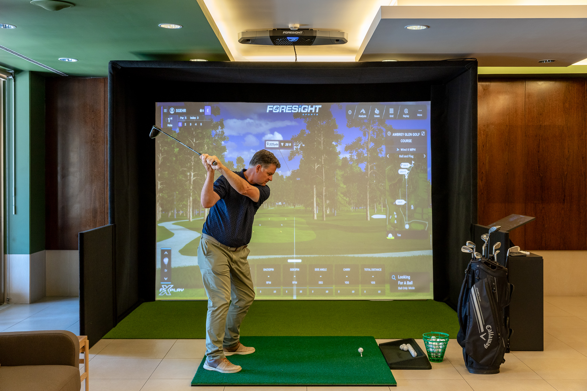 Indoor Golf Club