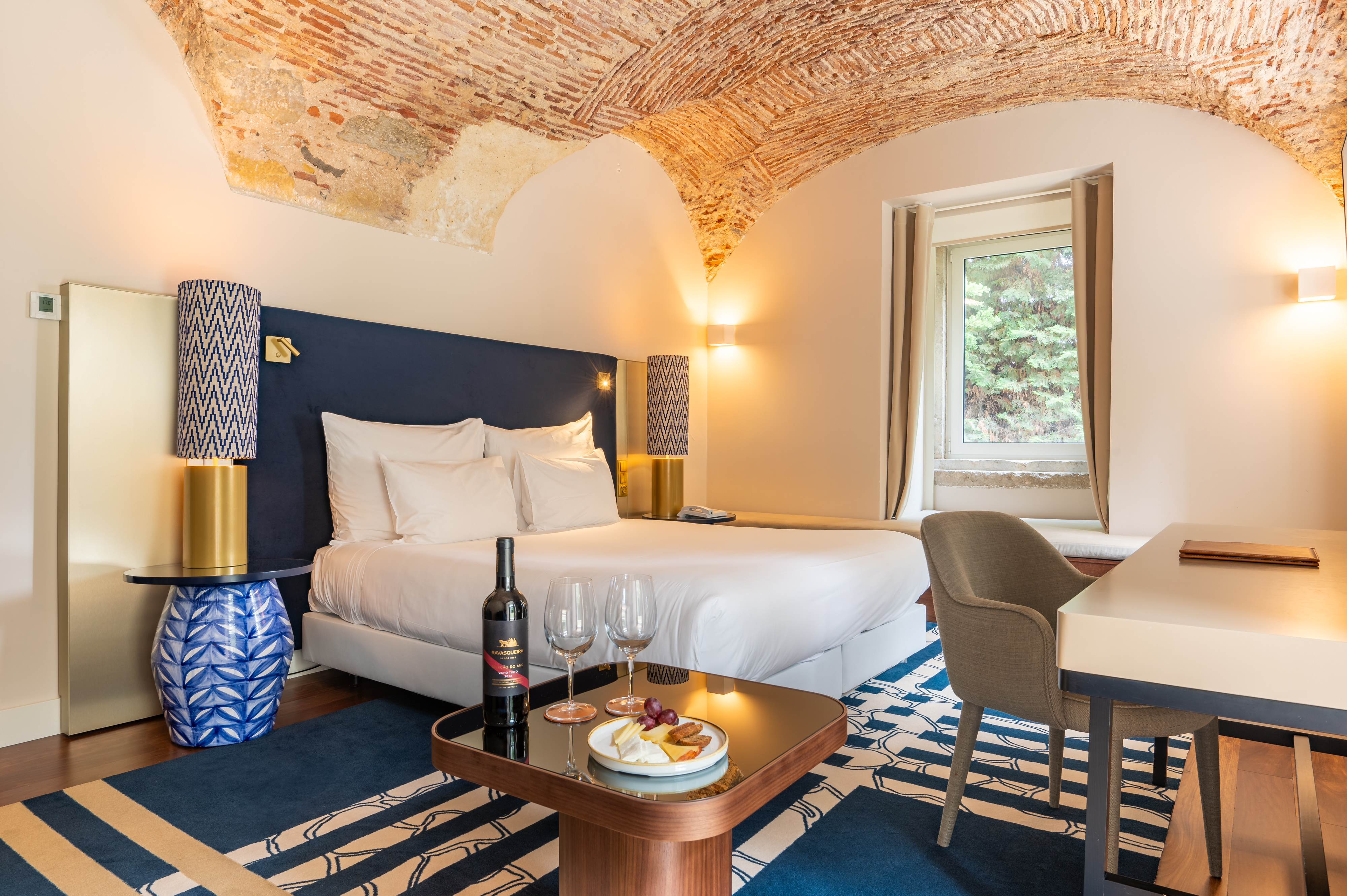 Suite do Infante: Conforto régio no Palácio do Governador, image size:4000x2661