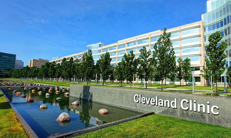 Cleveland Clinic and University Hospital - InterContinental Cleveland
