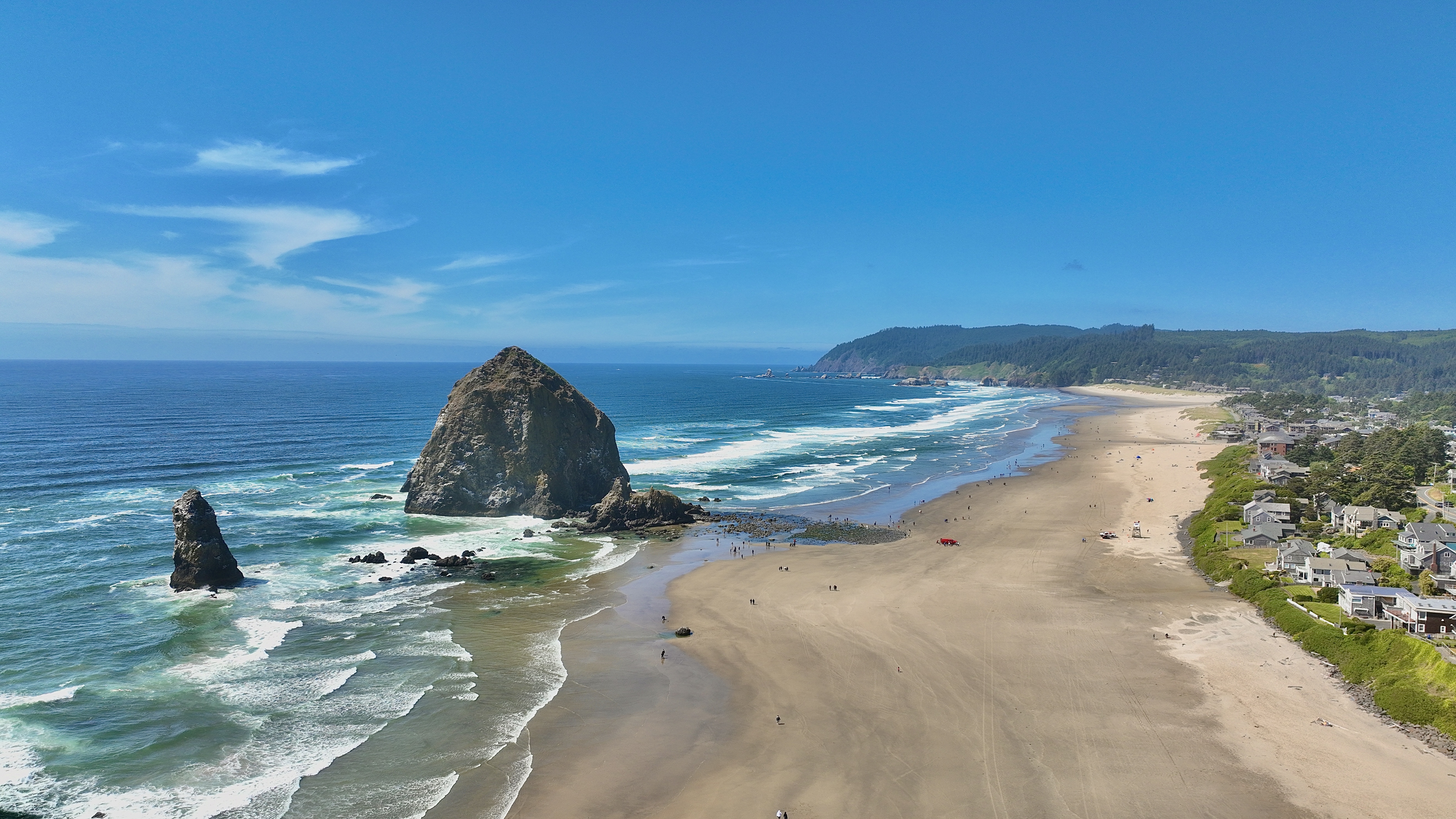 Coastline of Cannon Beach