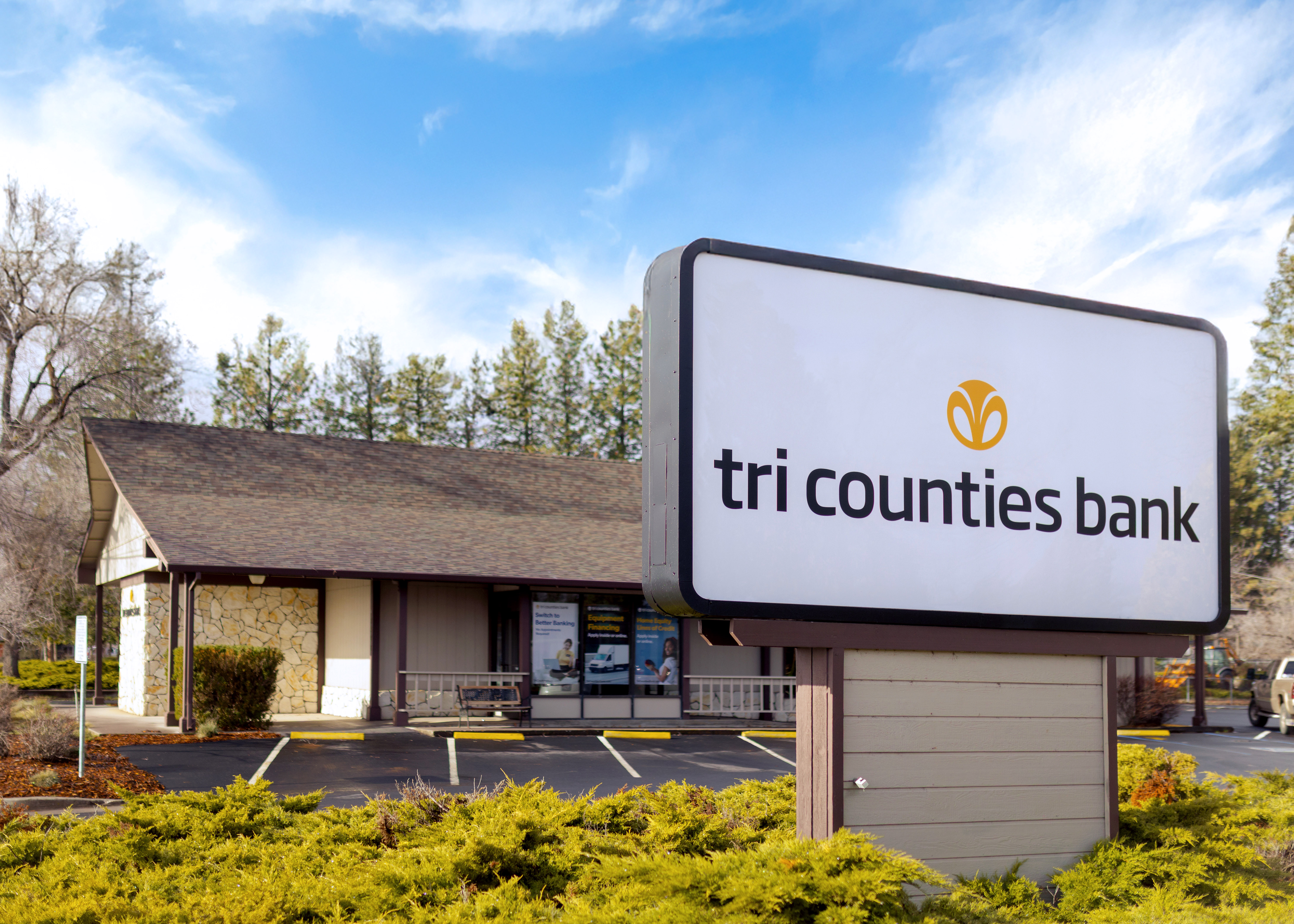 Tri Counties Bank -Fall River Mills, CA