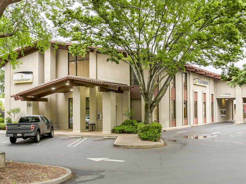 Tri Counties Bank - Chico Branch and Commercial Banking Center -Chico, CA