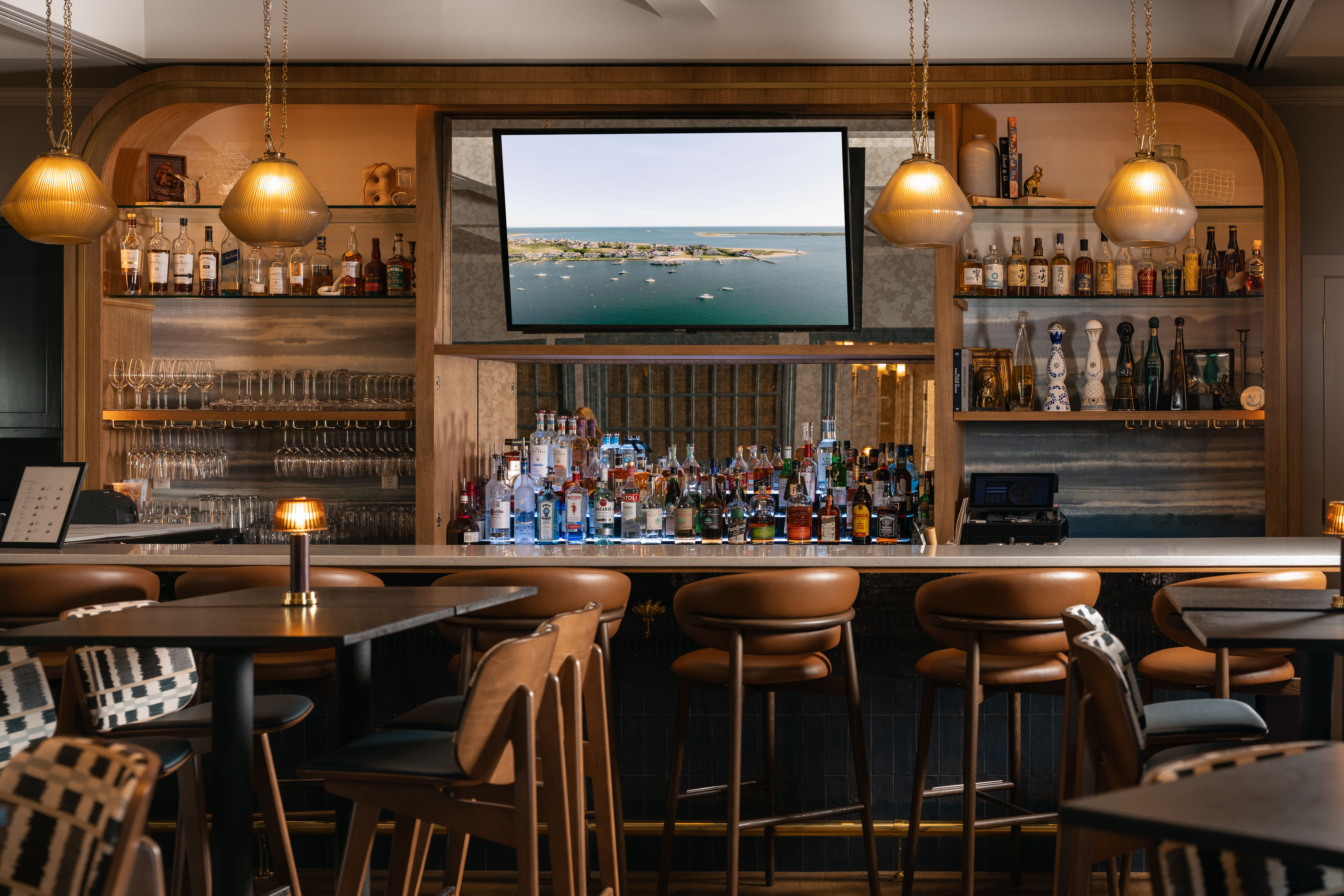 Waterfront Dining in Nantucket | White Elephant Nantucket