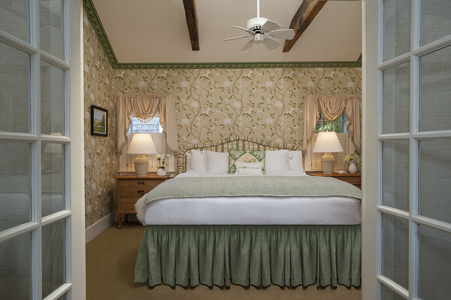 wauwinet cottage